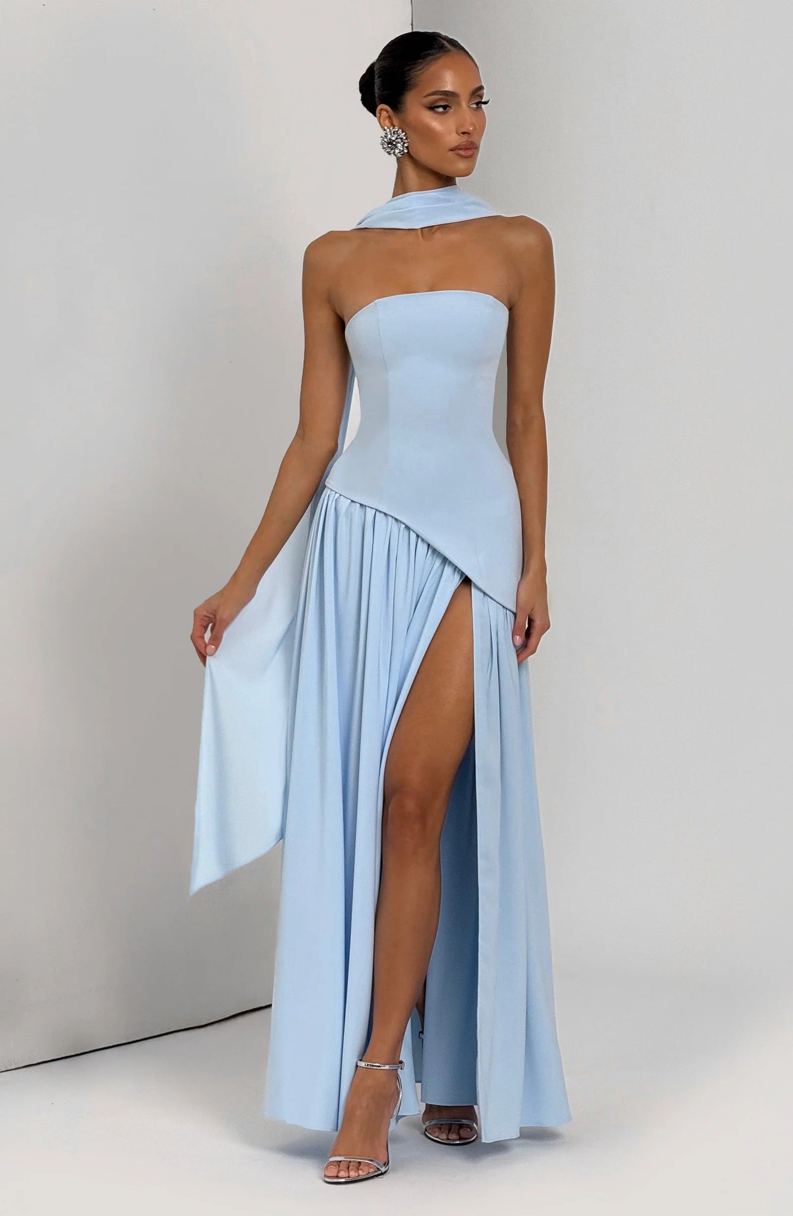 AMARI MAXI DRESS