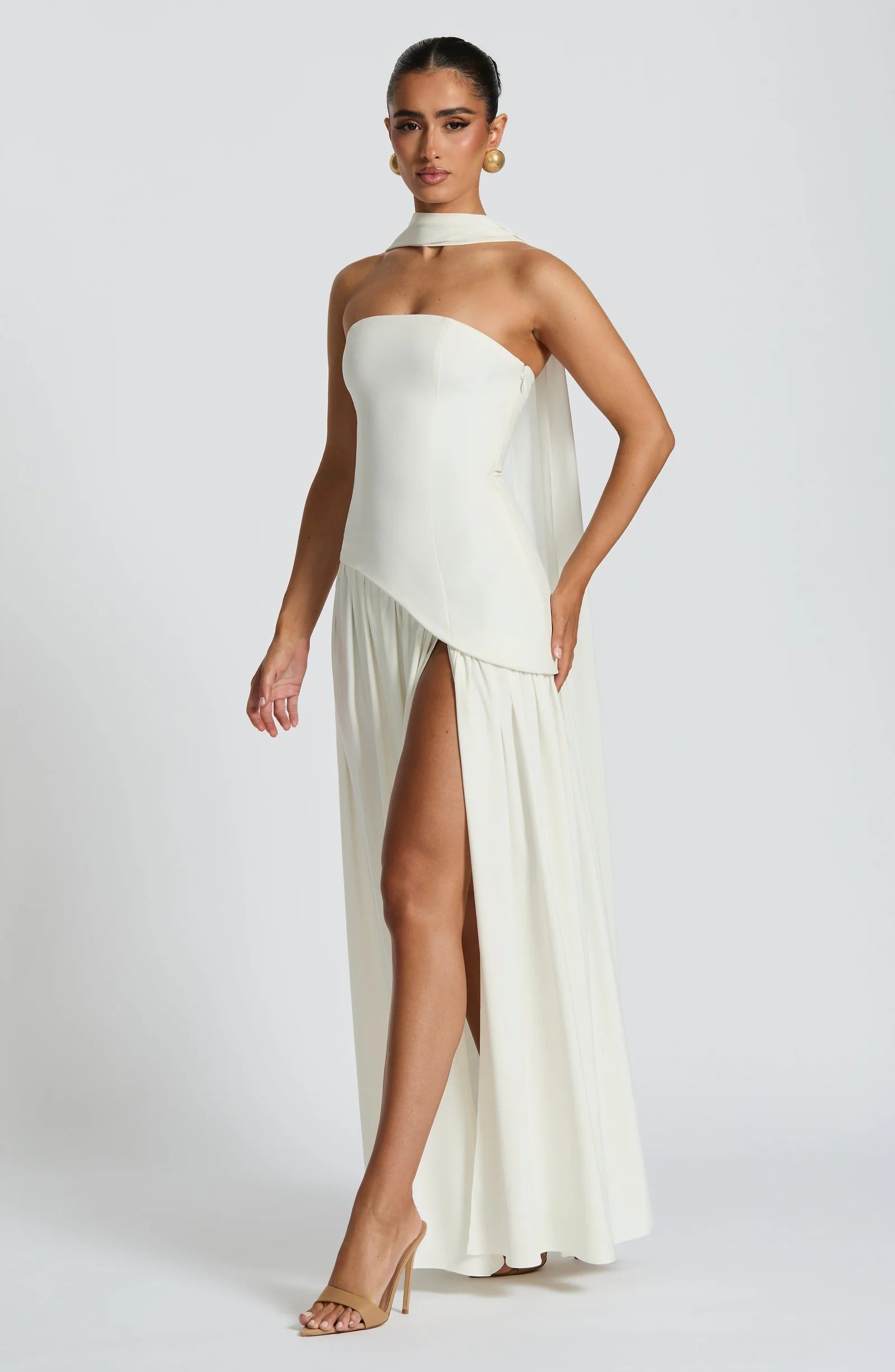 AMARI MAXI DRESS