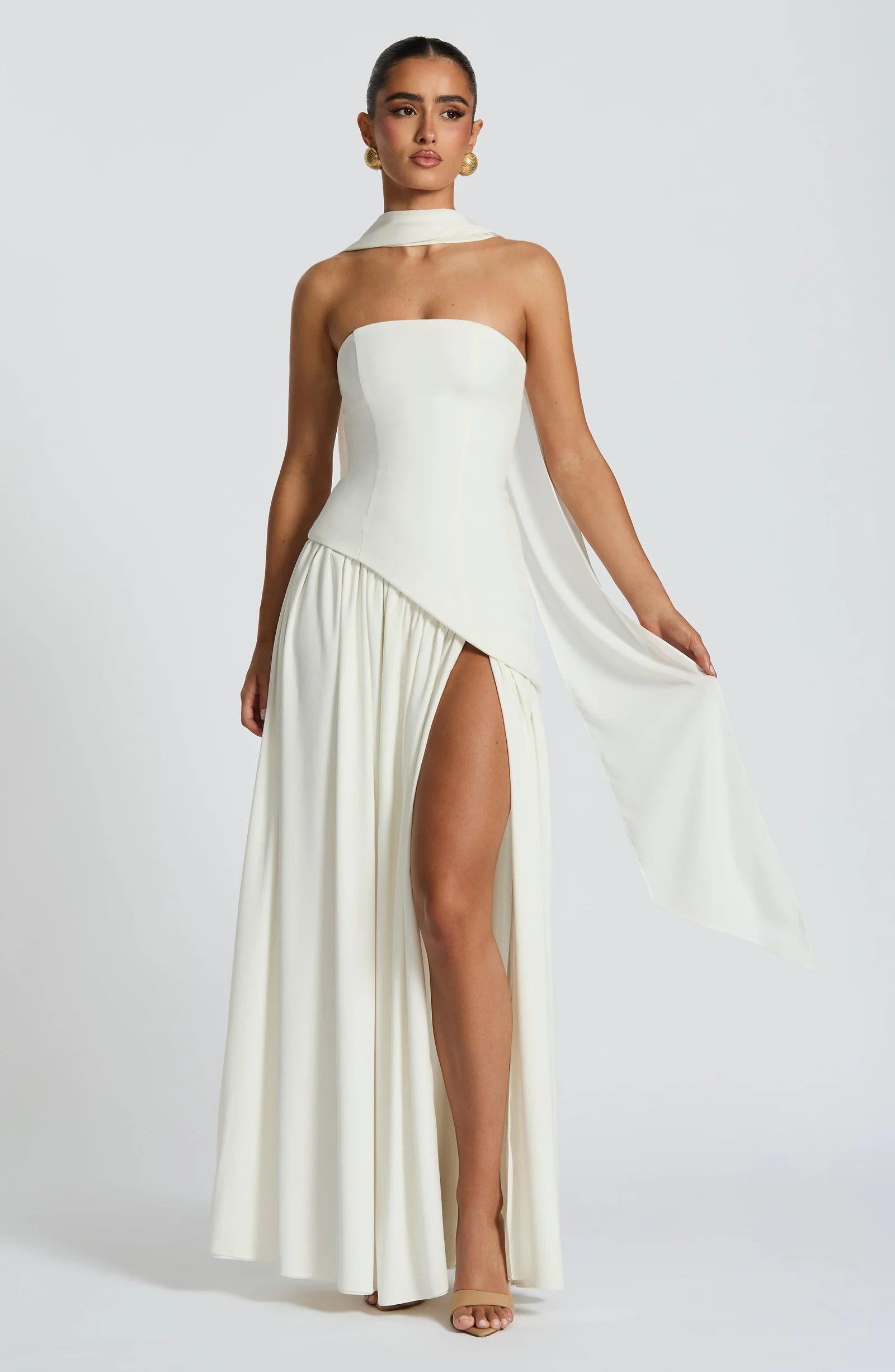 AMARI MAXI DRESS